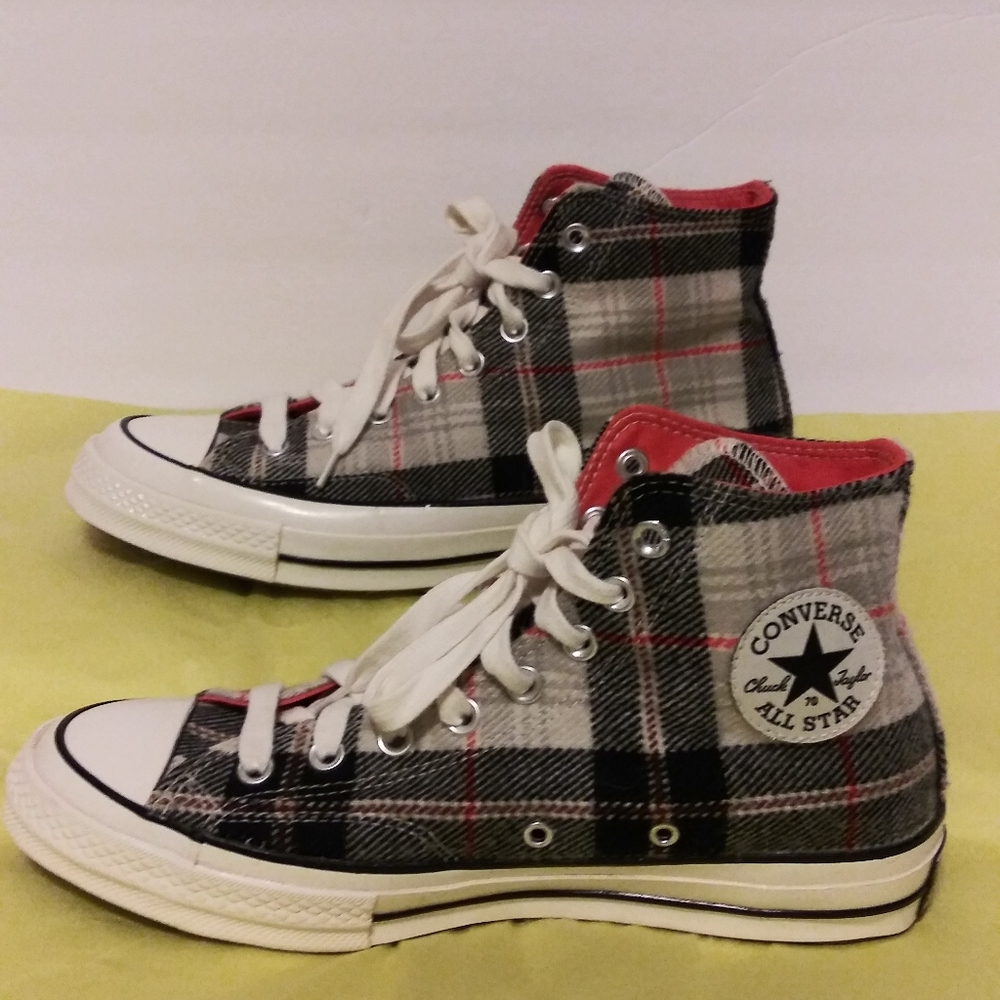 Converse Chuck Taylor All Star 70 High Sneakers. Mens Size 8/Womens Size 10